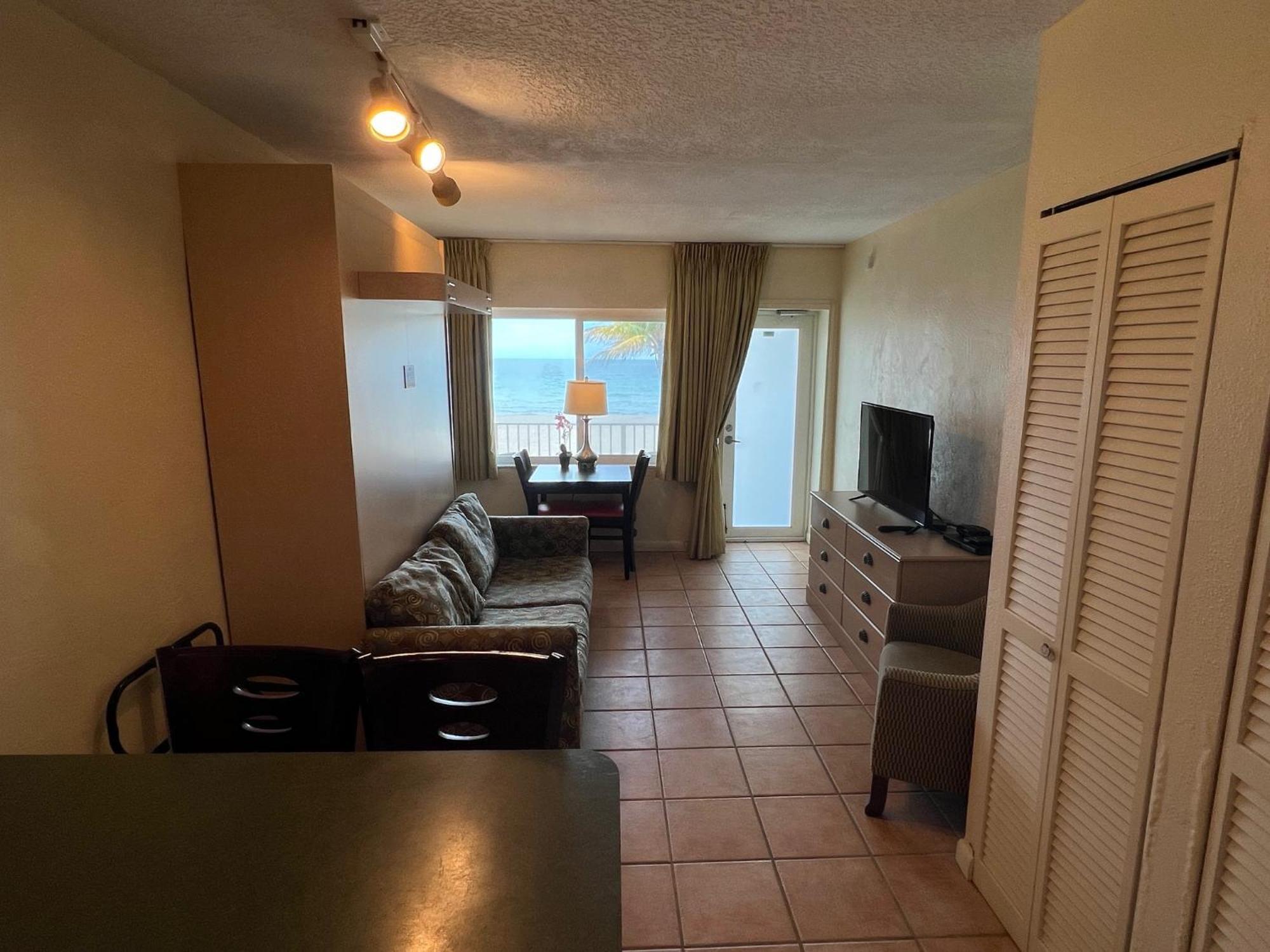 Enchanted Isle Hollywood Beach Resort מראה חיצוני תמונה