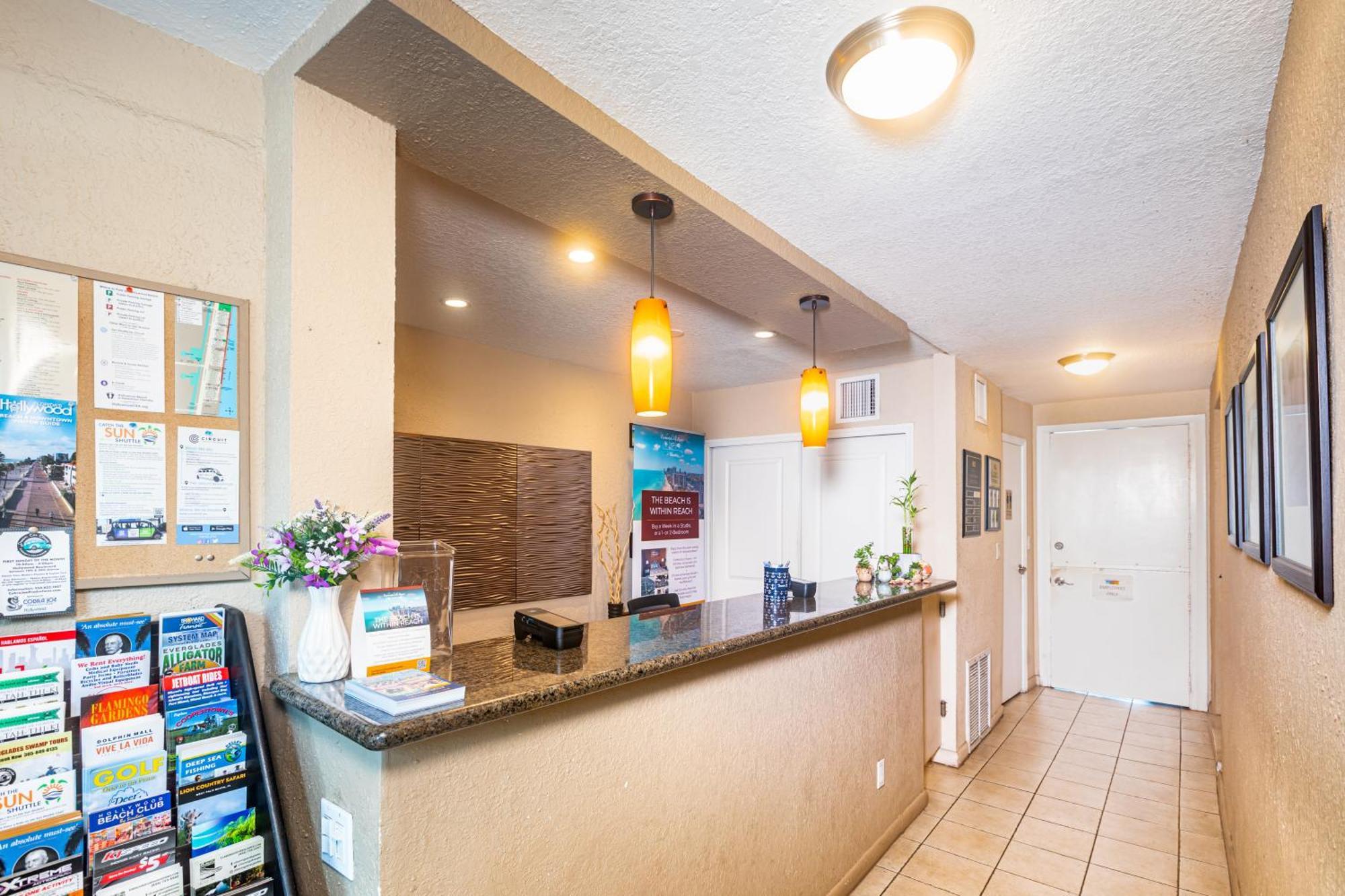 Enchanted Isle Hollywood Beach Resort מראה חיצוני תמונה